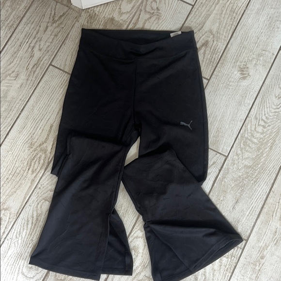Puma Black Leggings for Everyday Comfort - Picture 1 of 3